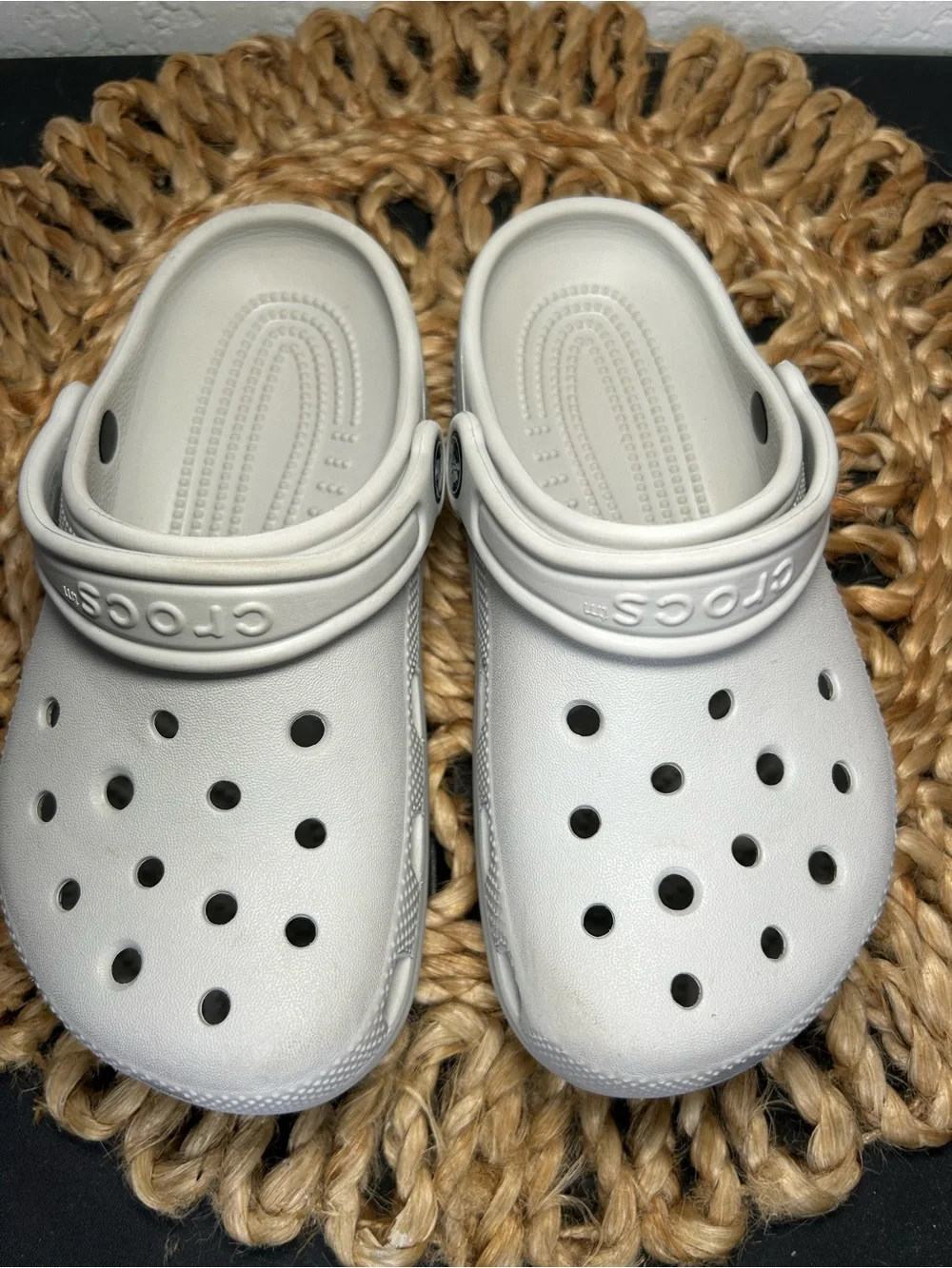 Crocs Kids Classic Clog in Light Gray